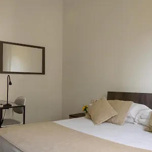 Homelink - Charlotte Guest house